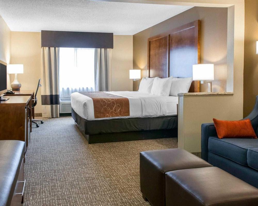 Comfort Suites Terre Haute University Area Eksteriør bilde