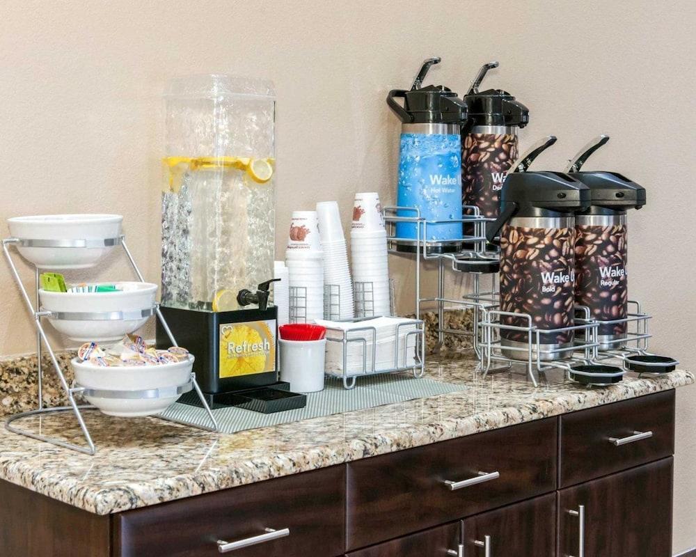 Comfort Suites Terre Haute University Area Eksteriør bilde