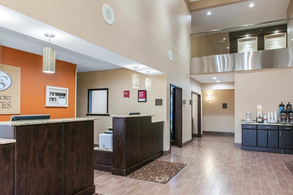 Comfort Suites Terre Haute University Area Eksteriør bilde