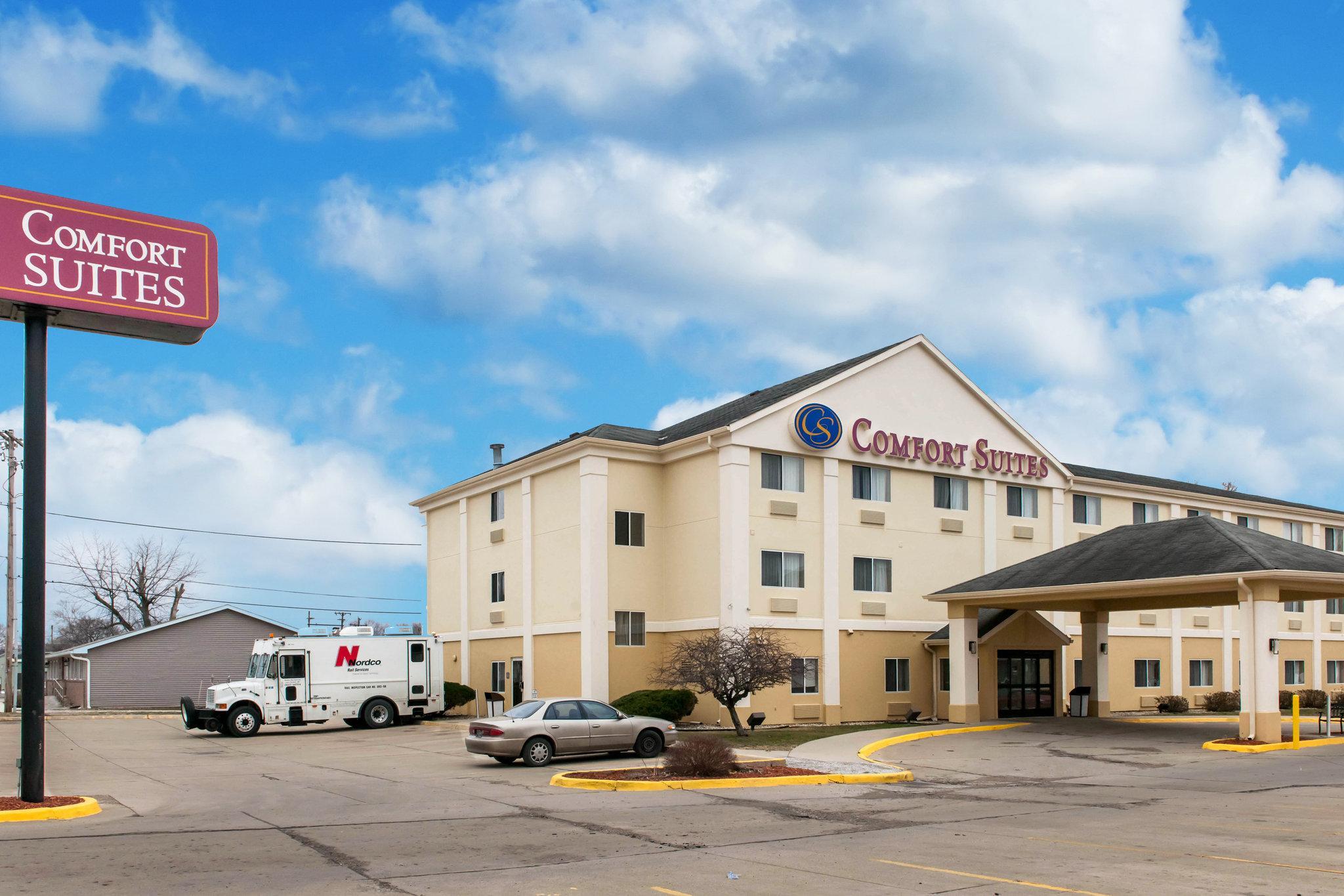 Comfort Suites Terre Haute University Area Eksteriør bilde