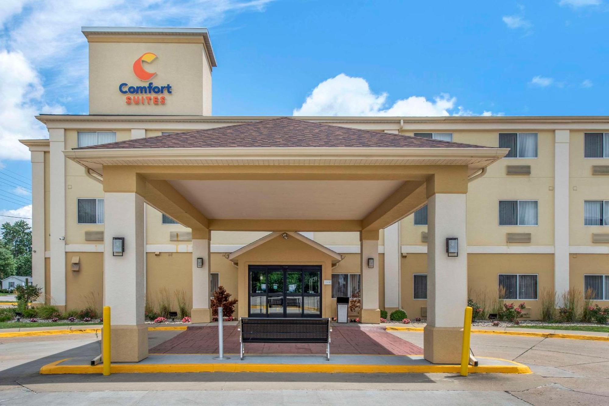 Comfort Suites Terre Haute University Area Eksteriør bilde